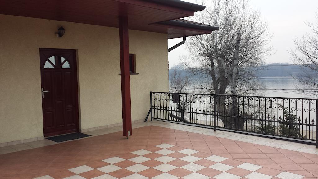 Part Cafe Residence Dunakeszi Bilik gambar
